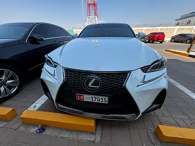 2018 Lexus IS 350 F Sport GCC Specs
