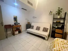 Spacious Master Room (Abu Hail) – 5 Min to Al Qiyadah Metro + Bills Included
