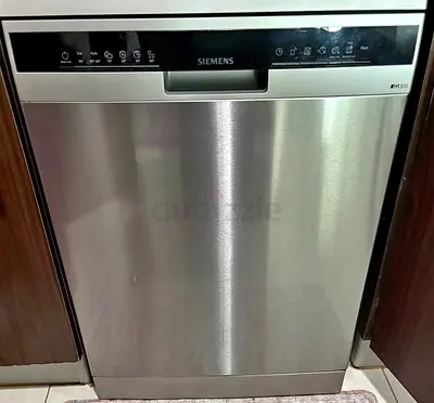 Siemens IQ300 wifi stainless steel 3rack dishwasher - good condition