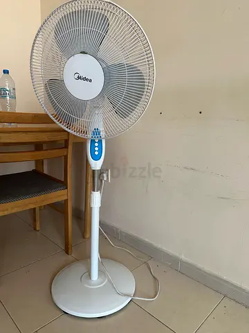 Midea Standing Pedestal Fan - Good Working Condition