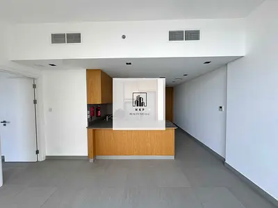 Spacious 1-Bedroom Apartment | 700 Sq. Ft. | Al Mamsha, Sharjah