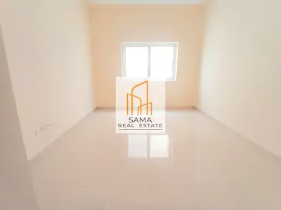 Luxury Apt 1bhk 2washroom for family Near bus station central Ac good bulding Easy Exit To Dubai old Muwailah