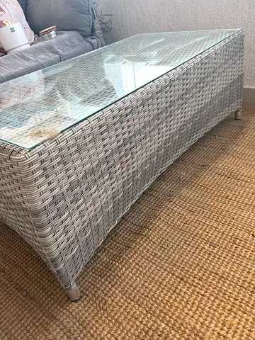 Outdoor coffee table with glass top