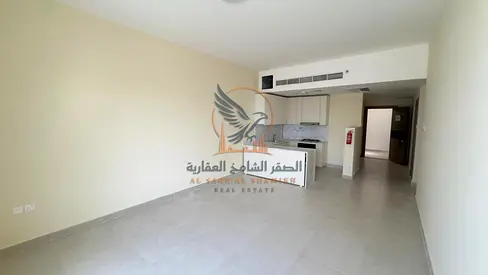First-time occupancy | 2 master bedrooms | Central gas | Parking | Spacious area