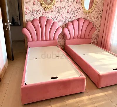 TWIN SIZE BEDFRAME PINK FABRIC