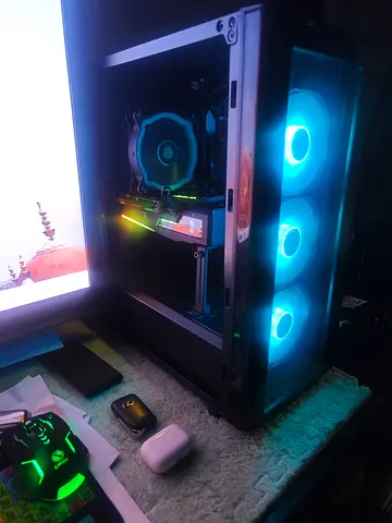 Cheap 13th gen k series gaming pc amazing condition