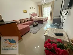 Studio with a balcony and an open view is now available. Located in a prime spot with easy access t