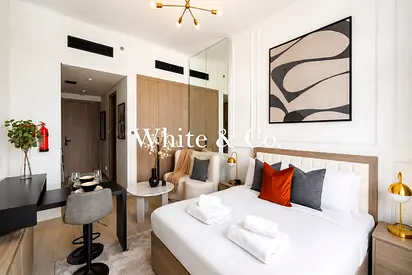 Fully Furnished | Luxuy | Vacant Soon
