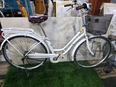 Ladies city bike 26 size. Front light