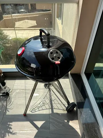 Tramontina Charcoal BBQ Grill with Lid