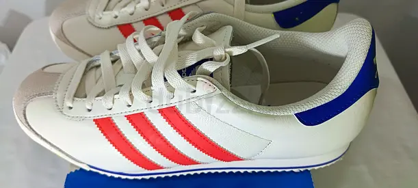 New adidas Originals K 74