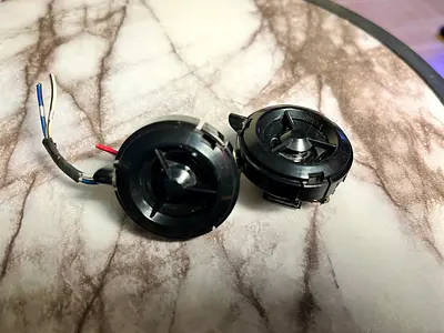 For Sale: Genuine Mitsubishi OEM Front Tweeters / Speakers – Pair 🔊