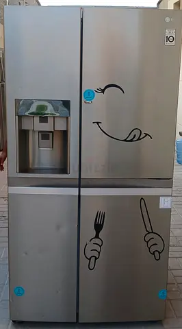 LG side by side 800 liters Refrigerator good condition perfect cooling