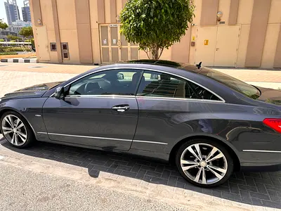 Mercedes-Benz E-Class E 200 2012 GCC Specs