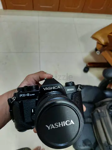 Yashica fx-3 super 2000 Vintage Camera LIKE NEW