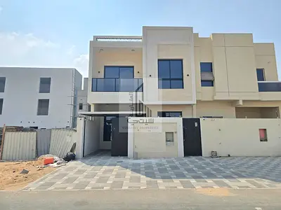 بدون رسوم سنوية فيلا فاخرة 4 غرف جاهزة للسكن