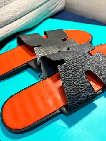 Hermès leather sandal
