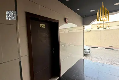 بناية استثمارية للبيع في الروضة 2 عجمان