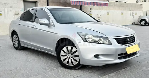 HONDA ACCORD MADEL 2010 GCC SPECS VERY CLEAN GOOD CONDITION