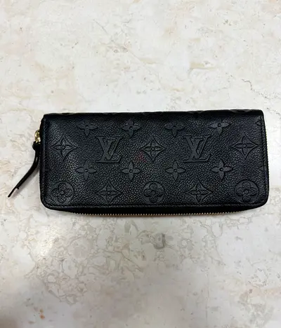 Louis Vuitton Monogram Empreinte Zippy Wallet Noir Black LV M61864