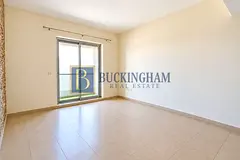 Spacious 1 BR + Study | High Floor I Skyline View