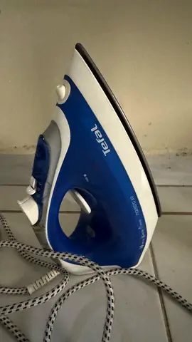 Tefal Steam Iron - Good Working Condition