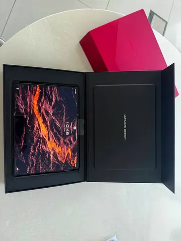 Huawei Mate XT Ultimate Design 512GB – Excellent Condition