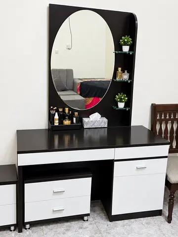 Bedroom set for sale
