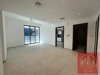 MODERN 2 BHK - ELEGANT LIVING - VERY CLOSE TO MOE