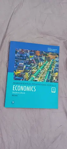 Pearson Edexcel International GCSE Economics Student Book (2nd Edition)