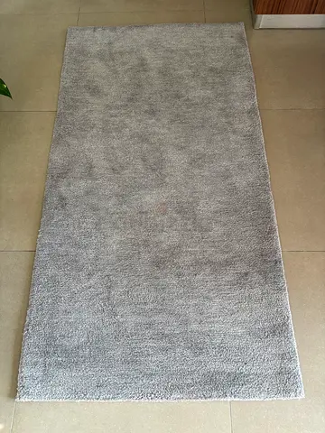 Grey rectangular runner rug - like new