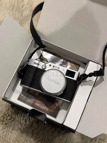 Selling my Fujifilm X100VI in excellent, almost brand-new condition.