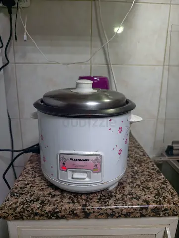 Olsenmark Electric Rice Cooker - 1.8L (Used) and mixi