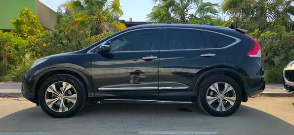 Single Philippino Owner Full Option Honda CR-V EX GCC Specs Full Original Paint