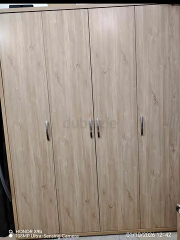 5 Door Wardrobe 120 AED