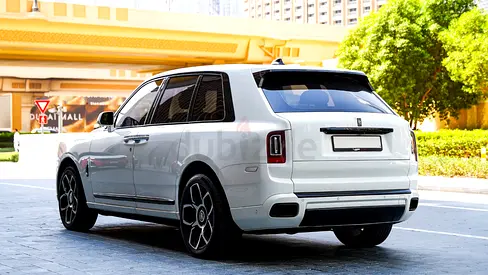 Rolls-Royce Cullinan Black Badge 2019