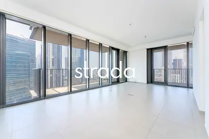 Corner Unit | Vacant | Double Balcony