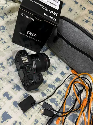 Canon Rp with 35mm 1.8 Stm lens