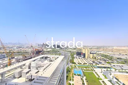 Beautifully Furnished | Immaculate | High Floor