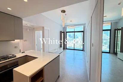 Brand New | Pool View | Vacant | Modern