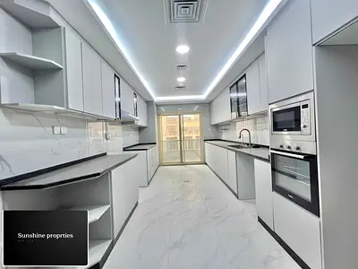 Elegant & Fully Renovated 3 Bedroom Apartment with Parking