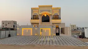 Luxury classic villa for sale | Located on two streets and a alleyway | Two stone facades | 5 master