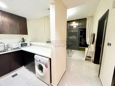 Well-Maintained | Vacant | High Floor Unit