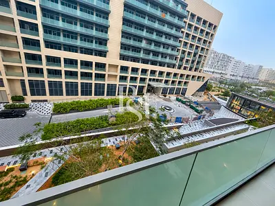 Balcony | Spacious Unit | Great Location