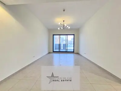 LIKE A NEW VERY SPACIOUS AND LUXURIOUS 3BHK APARTMENT WITH CLOSE KITCHEN AND PARKING
