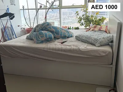 Bed with bedsheet sets