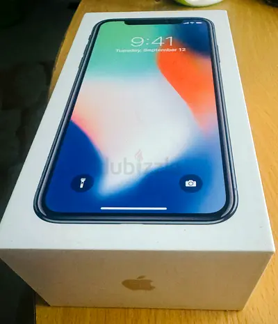 selling a white iPhone X with 256GB-Urgent Selling