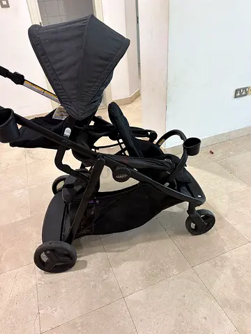 Graco double stroller - tandem two-seater, good condition