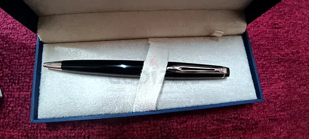 Waterman pen blue ink