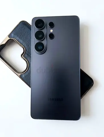 Samsung Galaxy S26 Ultra with case and Box - Good condition